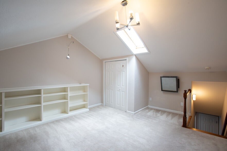 Building Photo - 1605 Deford Bailey Ave