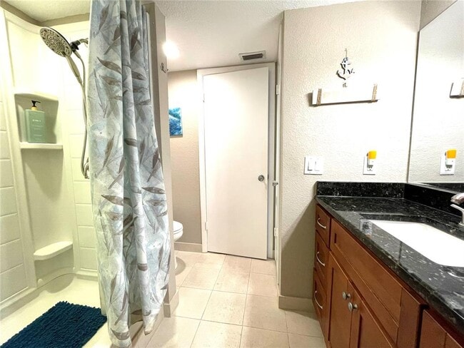 Building Photo - 920 Virginia St