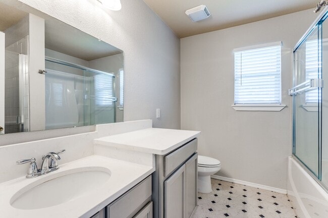 Building Photo - 7752 Highpoint Ridge
