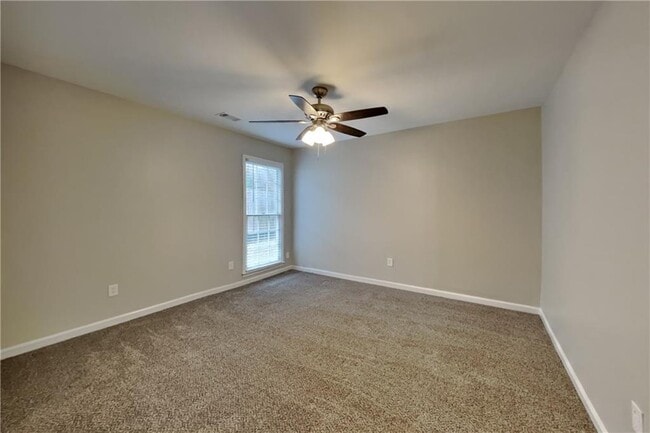 Building Photo - 2707 Bridgegate Cove NE