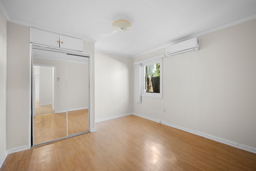 Building Photo - 325 Lafayette St