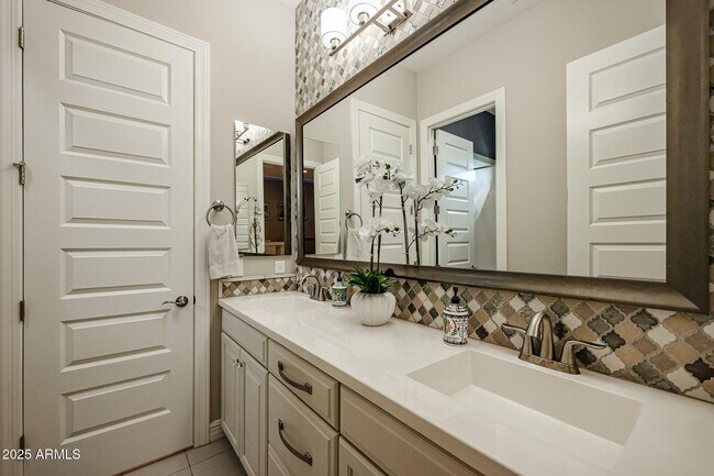 Building Photo - 2351 E Cherrywood Pl