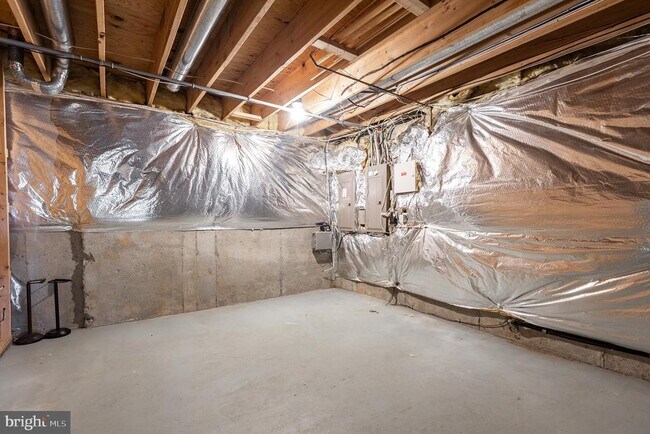 Building Photo - 210 Garrison Forest Rd