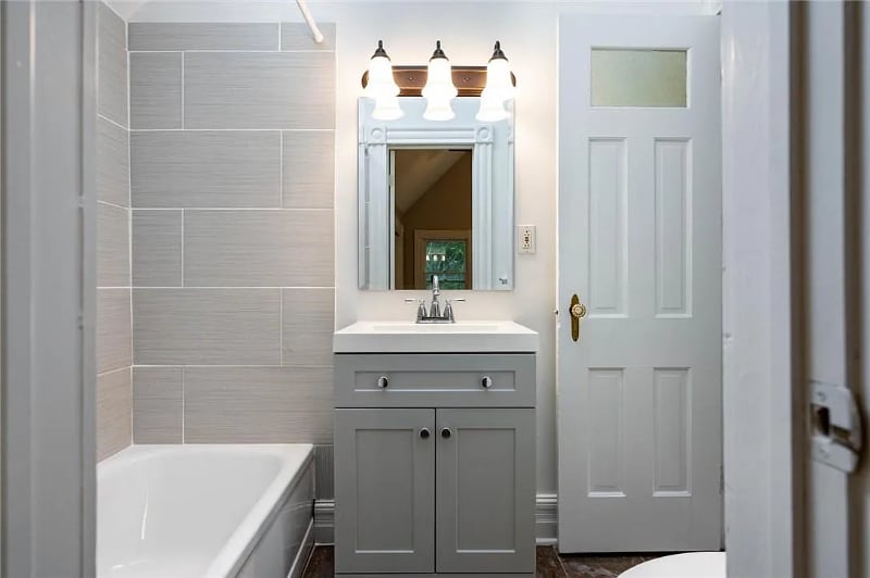 Building Photo - 1 Bly St