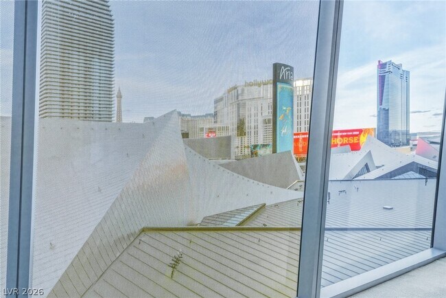 Building Photo - 3726 S Las Vegas Blvd