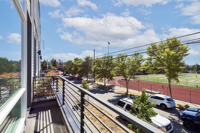 Building Photo - 1306 NW 67th St