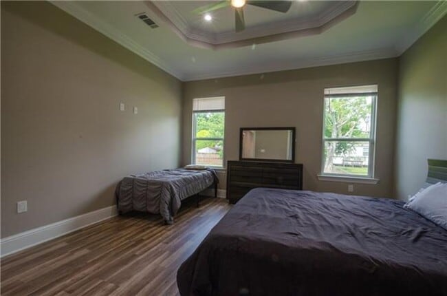 Building Photo - Brand New Home!!