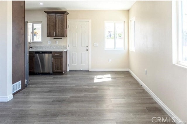 Building Photo - 6781 Jacaranda Ave