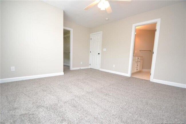 Building Photo - 1507 Poets Glade Dr
