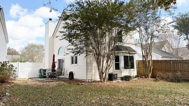 Building Photo - Charming 3BR House in Avensong Village, Mi...