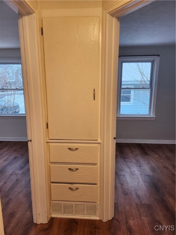 Building Photo - 437 Church St