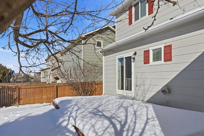 Building Photo - $2,340.95 with $300 off the first month's rent- 3 Bedrooms, 2.2 Bathrooms, Single Family Home in ...