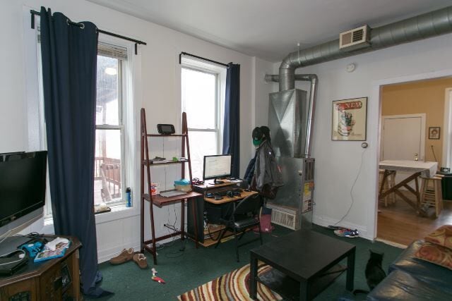 Building Photo - 1228 N Maplewood Ave