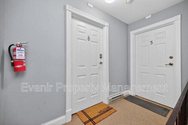 Building Photo - 2151 Fulton Ave