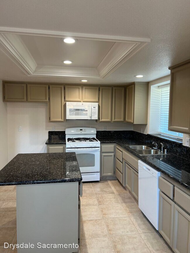 Building Photo - 3 br, 2 bath House - 7130 Cloverleaf Way