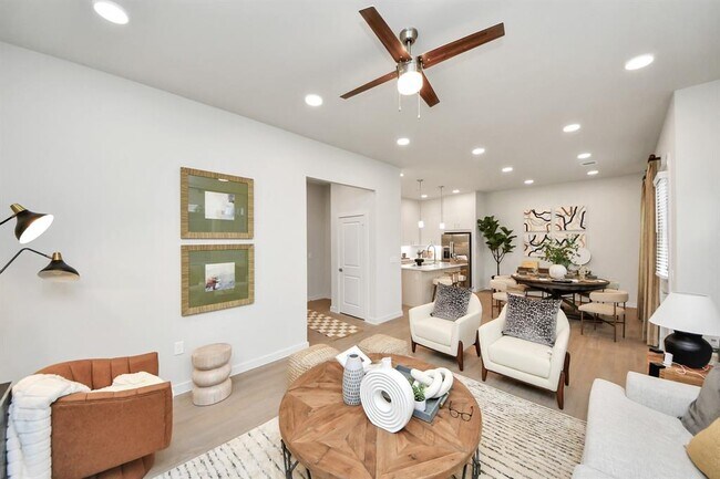 Building Photo - 22027 Ferguson Mdw Ln