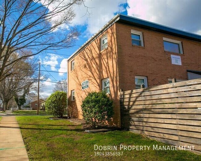 Building Photo - 1726 Claiborne St