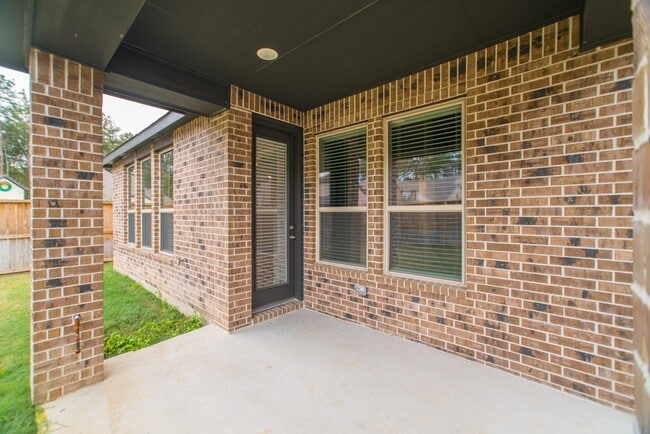 Building Photo - 7397 Mount Greylock Lp