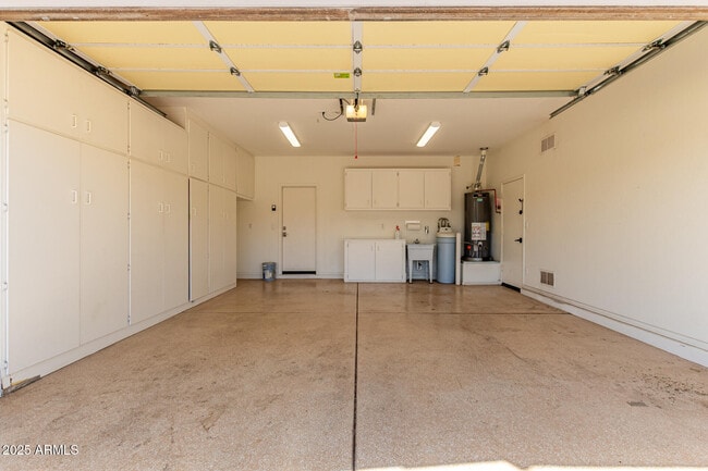 Building Photo - 3346 W Sousa Dr