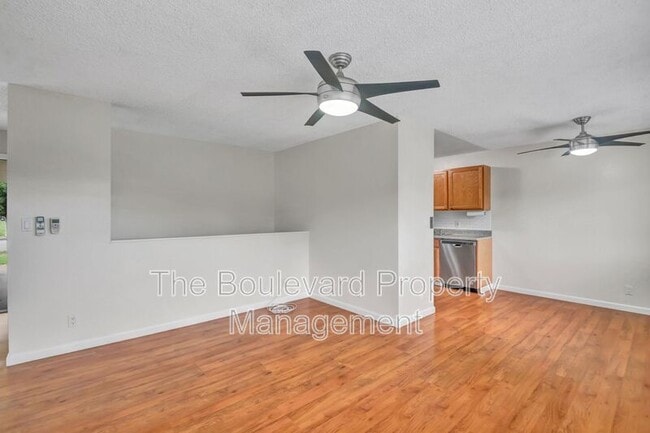 Building Photo - 157 Kahako St