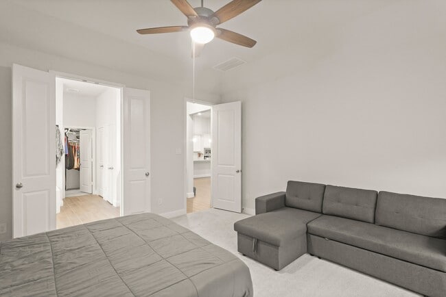 Building Photo - 10943 Water Hyssop Ln