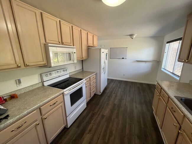 Building Photo - Great 3 Bed/2 Bath Single Family Home in NE Bend - Pheasant Court