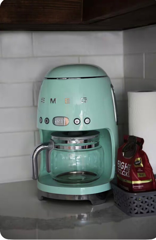 Building Photo - 5920 Rosslyn Ave