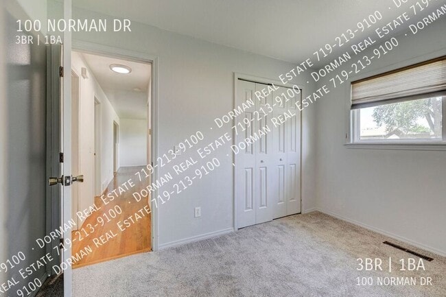 Building Photo - 100 Norman Dr