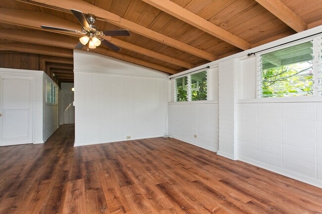 Building Photo - Kailua Pet Friendly - 3 bedroom, 1 bathroom