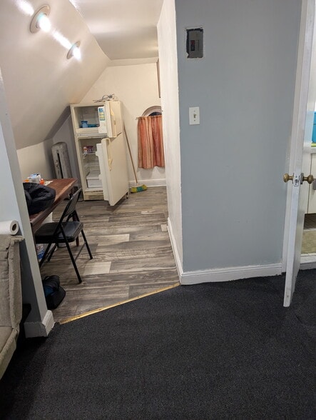 Kitchen - 8755 125th St