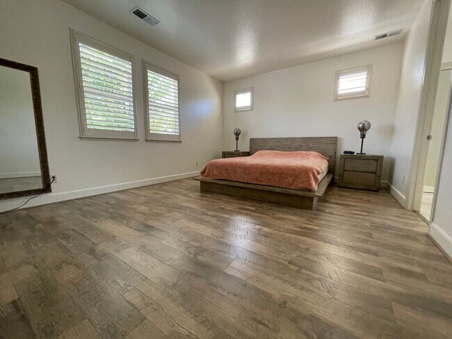 Building Photo - 1661 Sawtooth Trail