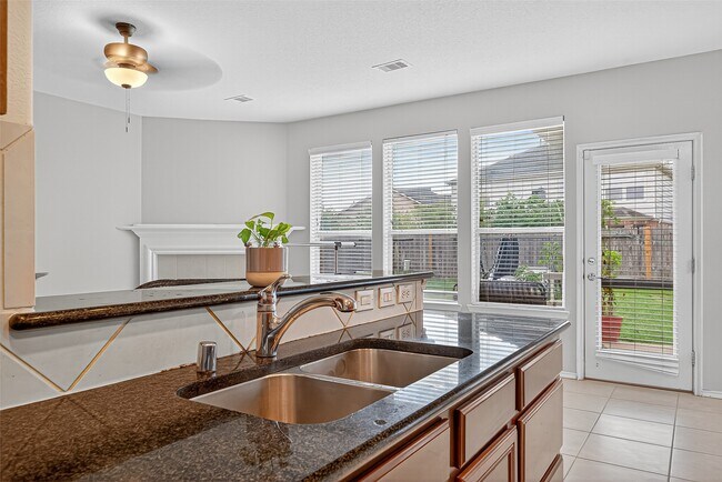Building Photo - 25311 Mallard Bay Ln