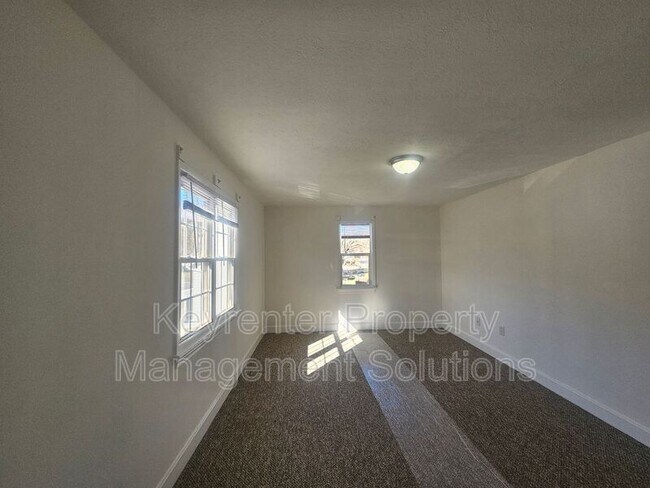 Building Photo - 3891 Churchville Ave
