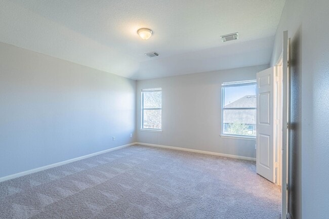 Building Photo - 20926 Hamlet Ridge Ln
