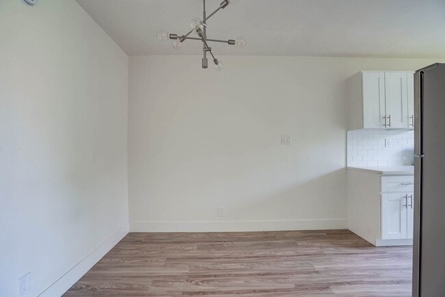 Interior Photo - Stylish Mid-Century Building in West Adams Park Tract