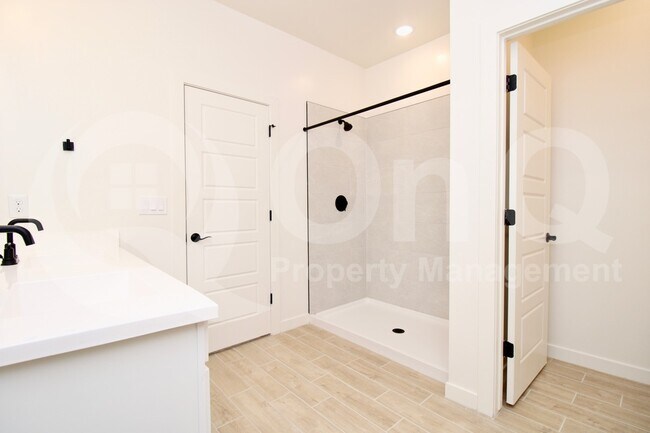 Building Photo - 22090 N Belt Dr