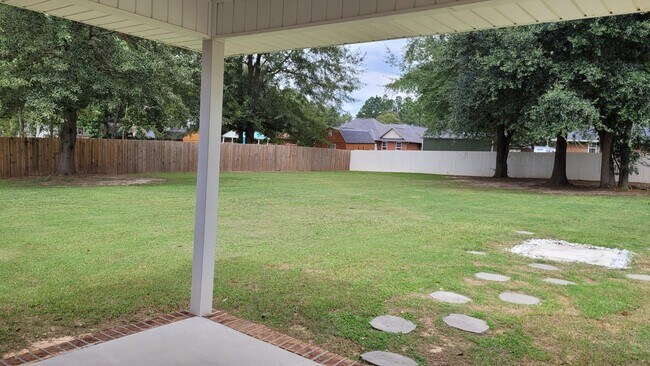 Building Photo - 3115 Explorer Dr