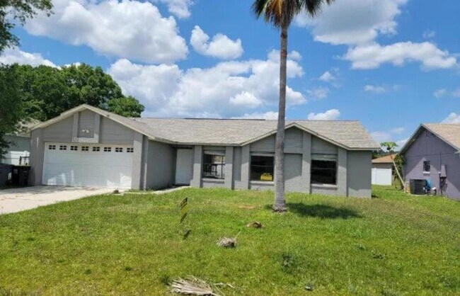 Primary Photo - 723 Dromedary Dr