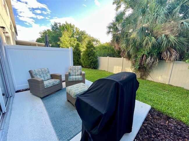 Building Photo - 6417 Fairmont Ln