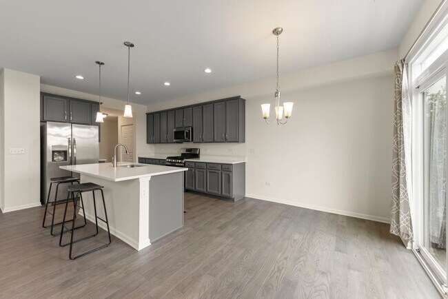 Building Photo - 4200 Calder Ln