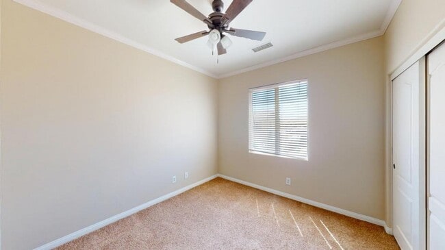 Building Photo - 36425 Fallingstar Pl