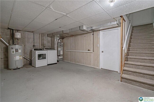 Building Photo - 1405 Presidential Dr