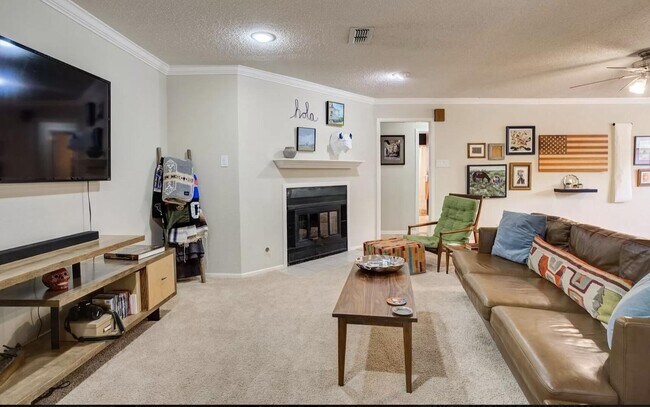 Building Photo - 4804 16th St