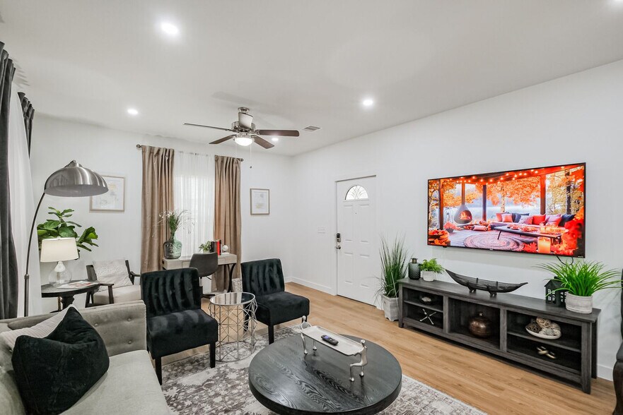 Building Photo - 412 Paschall St