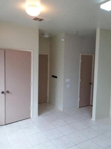 Building Photo - 826 Greene Way