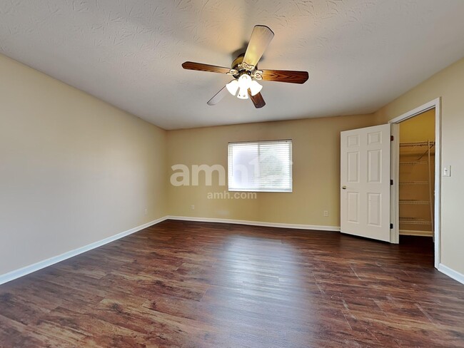 Building Photo - 1153 Reveres Run