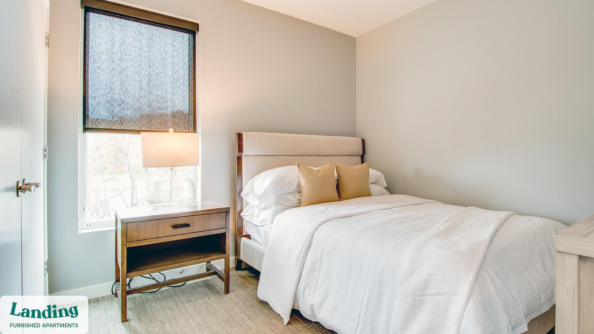 Building Photo - 5040 Linbar Dr