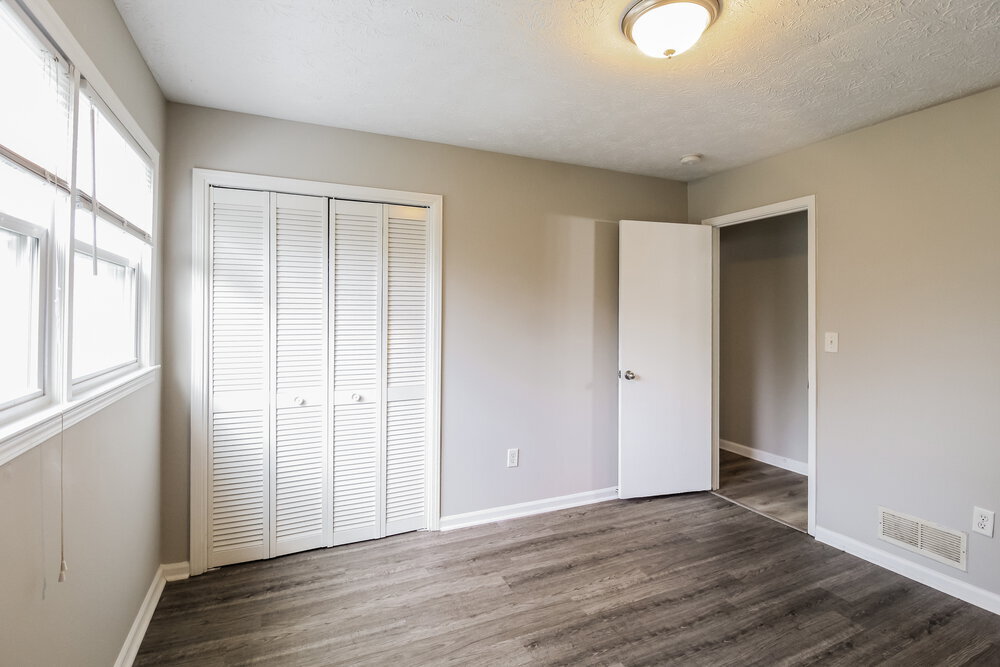 Building Photo - 2244 Briarwood Cir SW