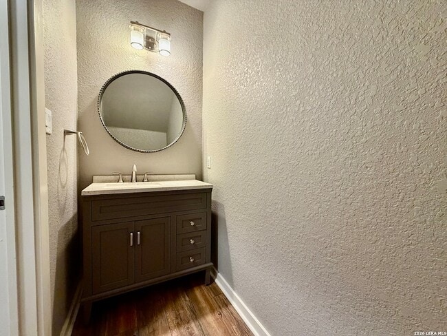 Building Photo - 1513 Winding Creek Trail