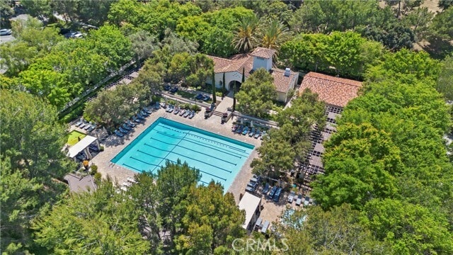 Building Photo - 75 Reunion